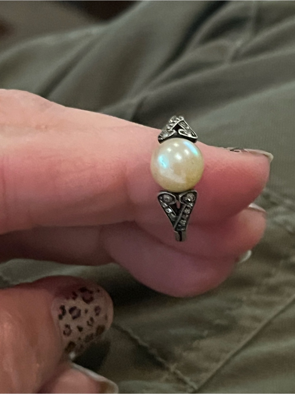 925 Sterling Silver Pearl Ring Size 7.25